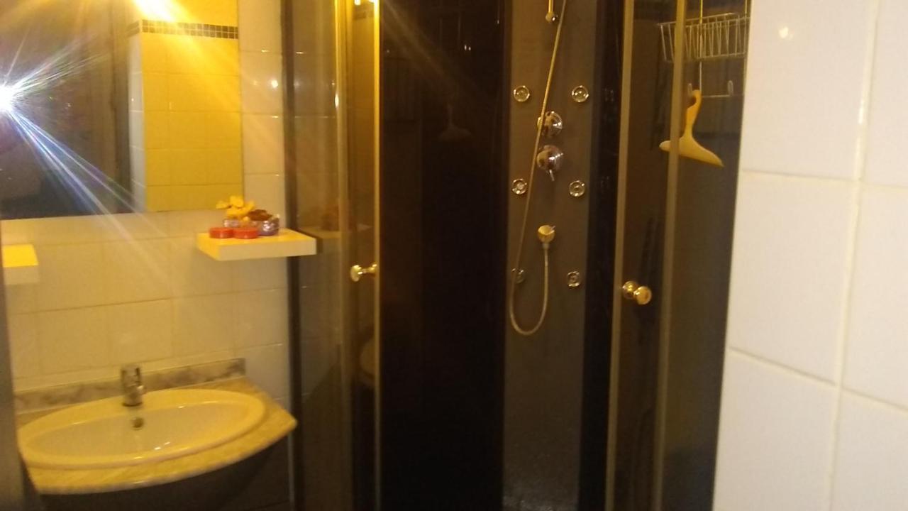 Boulevard St Helene Apartman Toulon Kültér fotó